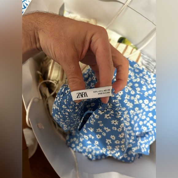 Women’s Zara Blue Floral Dress (Size - Large) - Picture 4 of 4